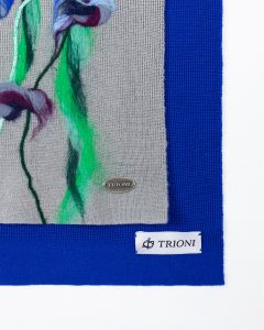 Photo Trioni Wool Scarf with blue irises