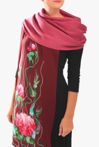 Photo Trioni Wool Scarf with big red flower