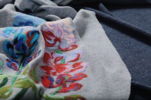 Photo Trioni Wool Scarf with lupins