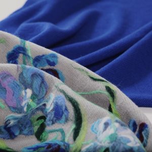 Photo TRIONI Boutique Wool Scarf with blue irises