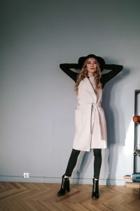 Photo Trioni Wool long vest in beige