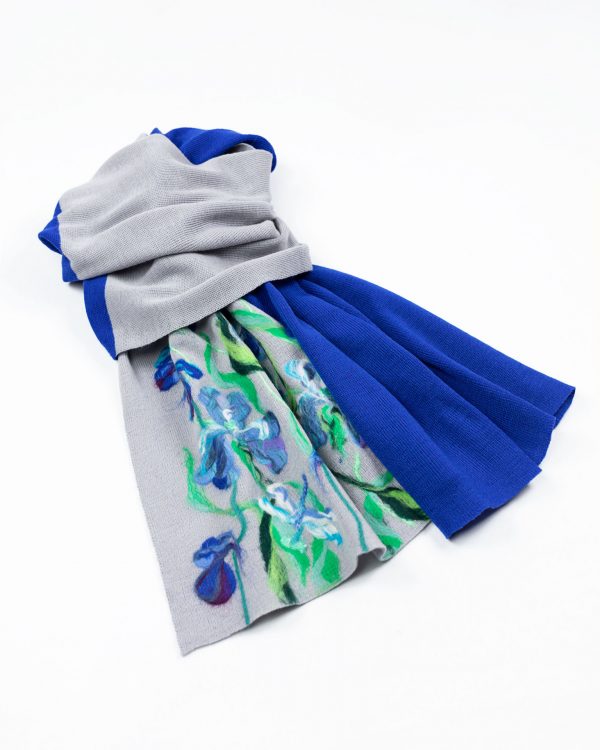 Wool Scarf with blue irises